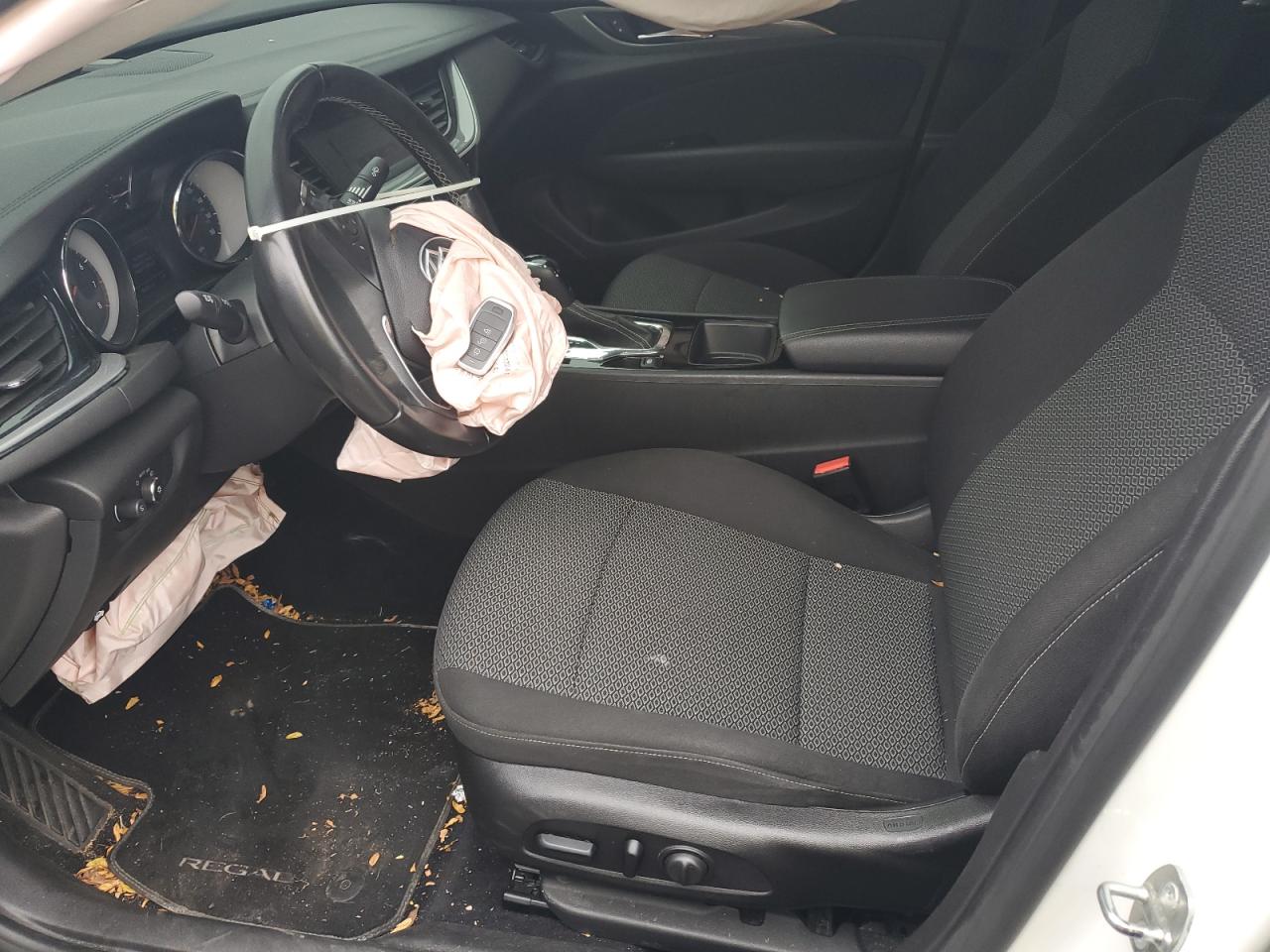 2018 Buick Regal Preferred VIN: W04GL6SX1J1049166 Lot: 90487065