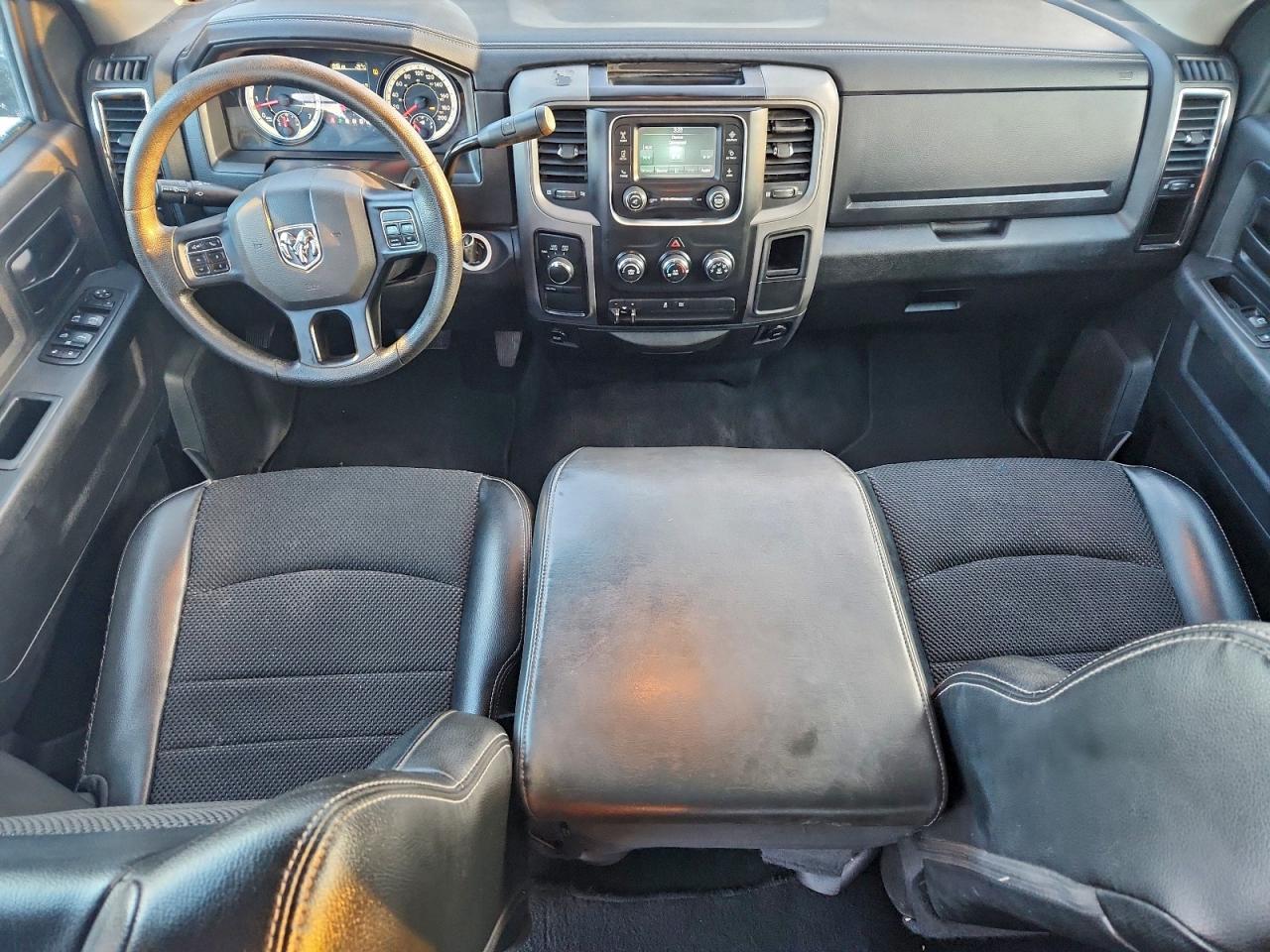 2017 Ram 1500 St VIN: 3C6RR7KT5HG642550 Lot: 94781085