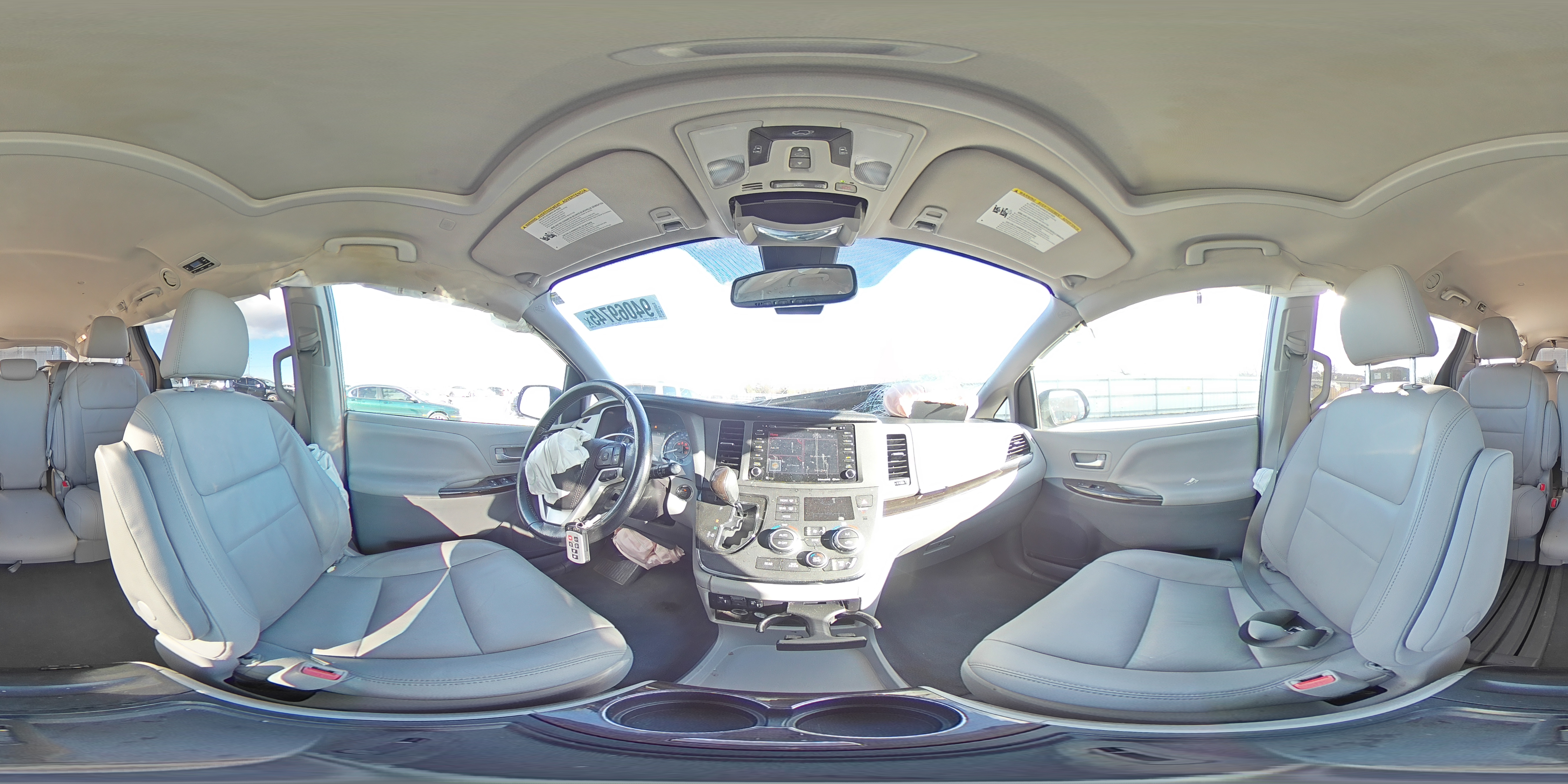 2019 Toyota Sienna Xle VIN: 5TDYZ3DC4KS984042 Lot: 94069745