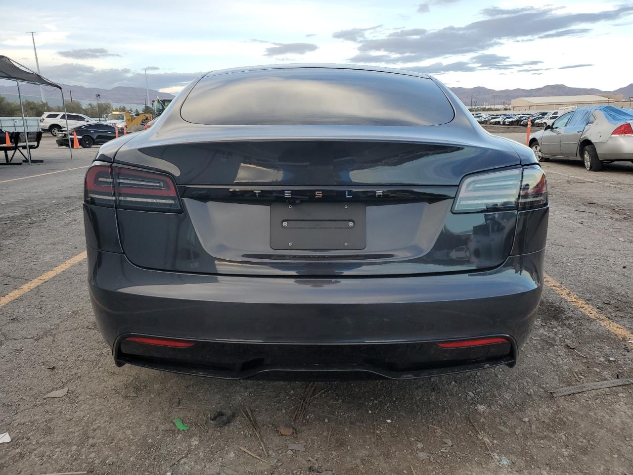 2025 Tesla Model S VIN: 5YJSA1E51SF549355 Lot: 92758645