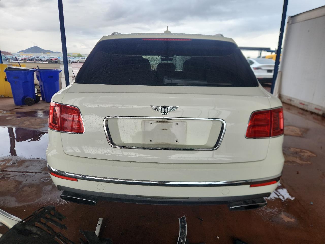 2017 Bentley Bentayga VIN: SJAAC2ZV8HC014147 Lot: 93500565