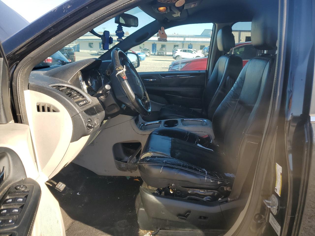 2017 Dodge Grand Caravan Sxt VIN: 2C4RDGCG3HR761040 Lot: 93141425