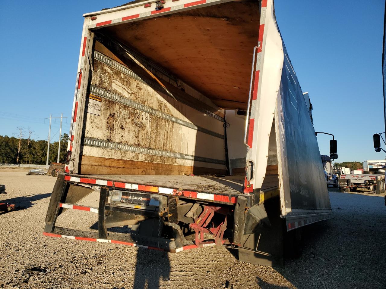 2023 International Mv607 Refrigerated Box Truck VIN: 3HAEUMMN1PL303143 Lot: 91428175