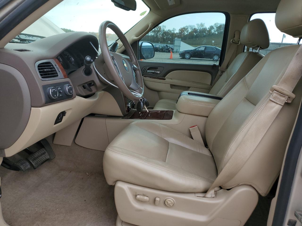 2013 Chevrolet Suburban K1500 Ltz VIN: 1GNSKKE76DR349340 Lot: 86546345