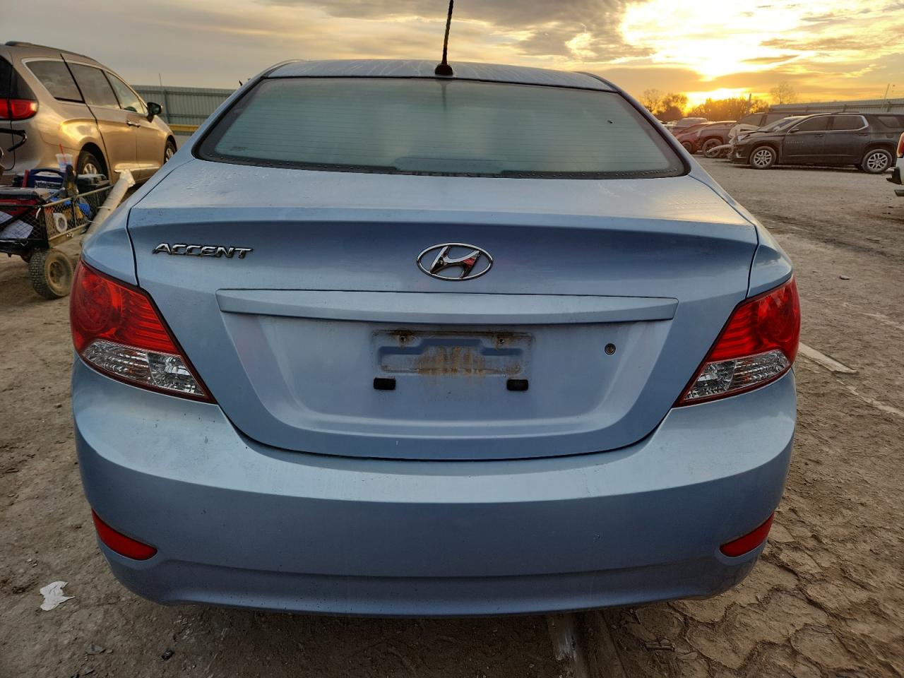 2014 Hyundai Accent Gls VIN: KMHCT4AE9EU633193 Lot: 92611515