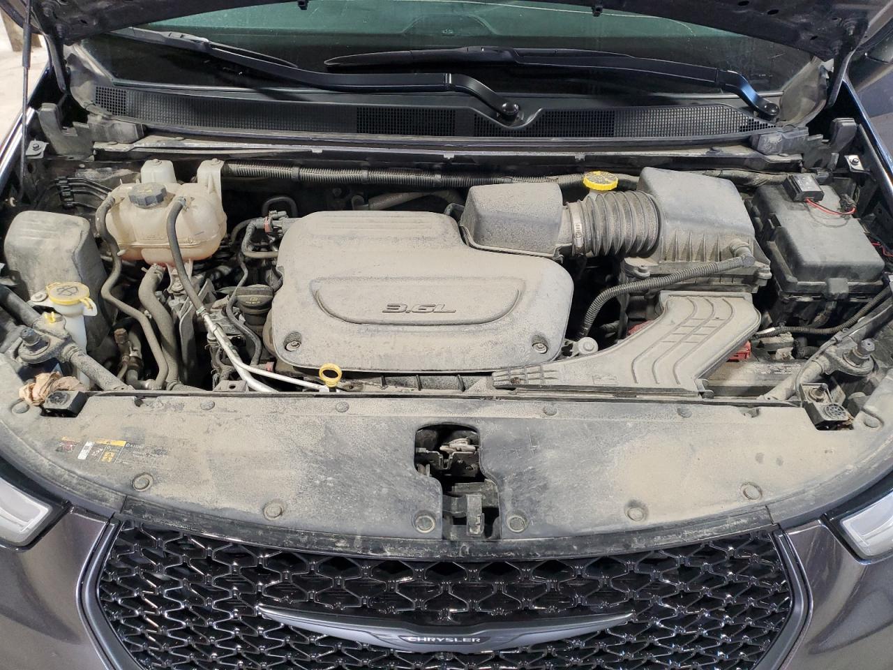 2022 Chrysler Pacifica Touring VIN: 2C4RC3FG5NR216587 Lot: 89688095