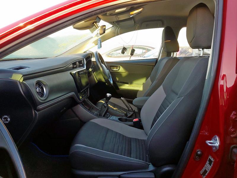 2017 TOYOTA AURIS 1.2T BUSINESS EDITION TSS 5DR