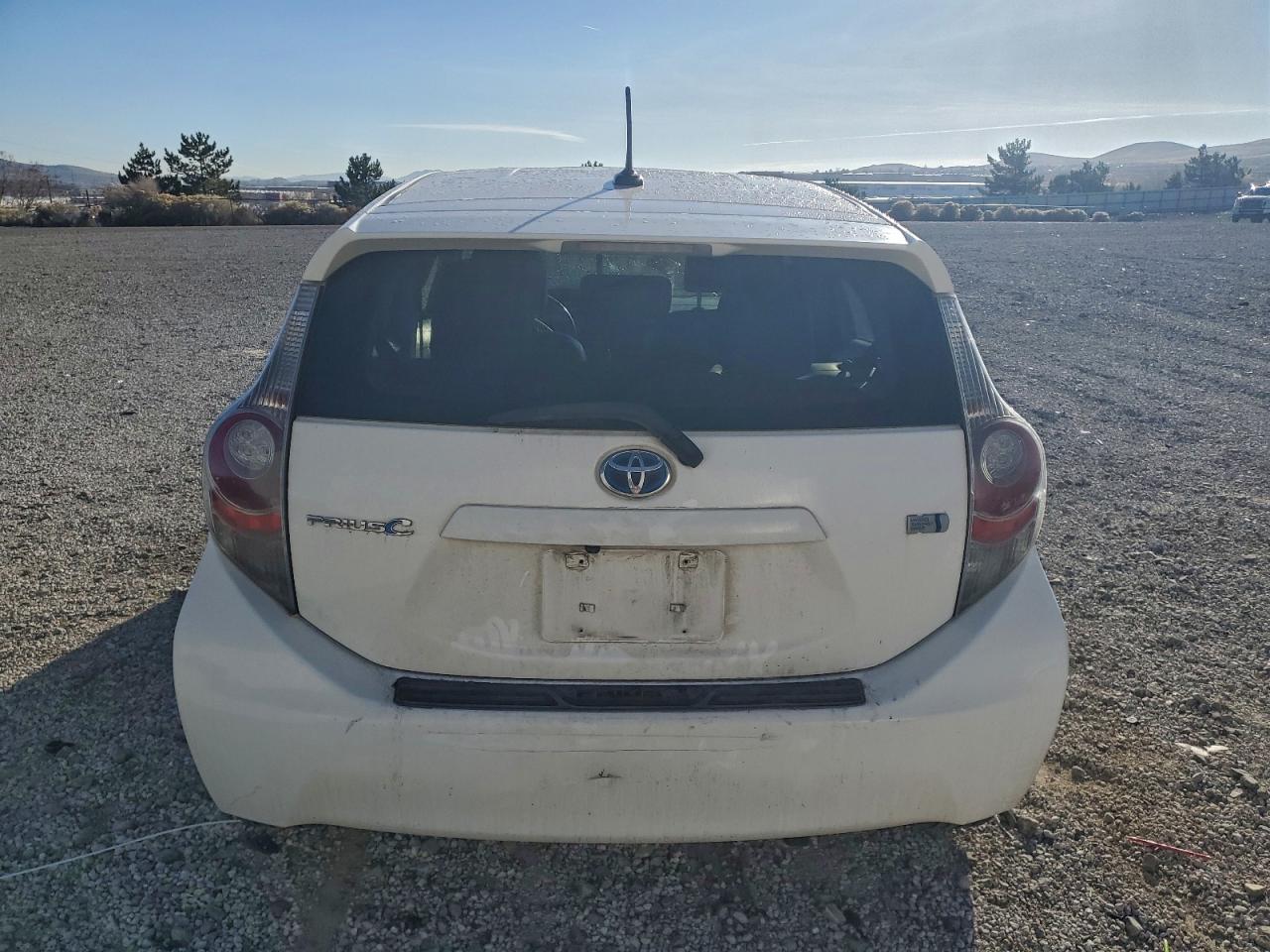 2012 Toyota Prius C VIN: JTDKDTB33C1006945 Lot: 94611035