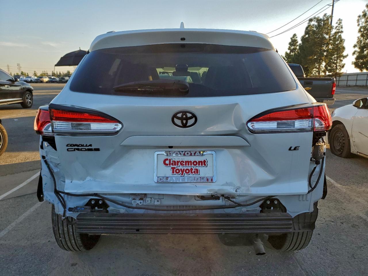 2022 Toyota Corolla Cross Le VIN: 7MUCAAAG5NV020962 Lot: 94114715