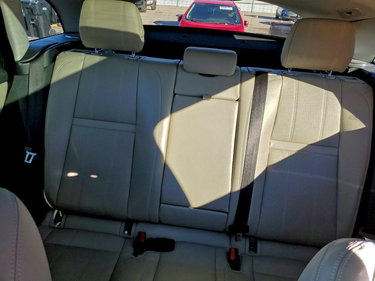 2019 Land Rover Range Rover Velar R-Dynamic Se VIN: SALYL2EX1KA792905 Lot: 93003235