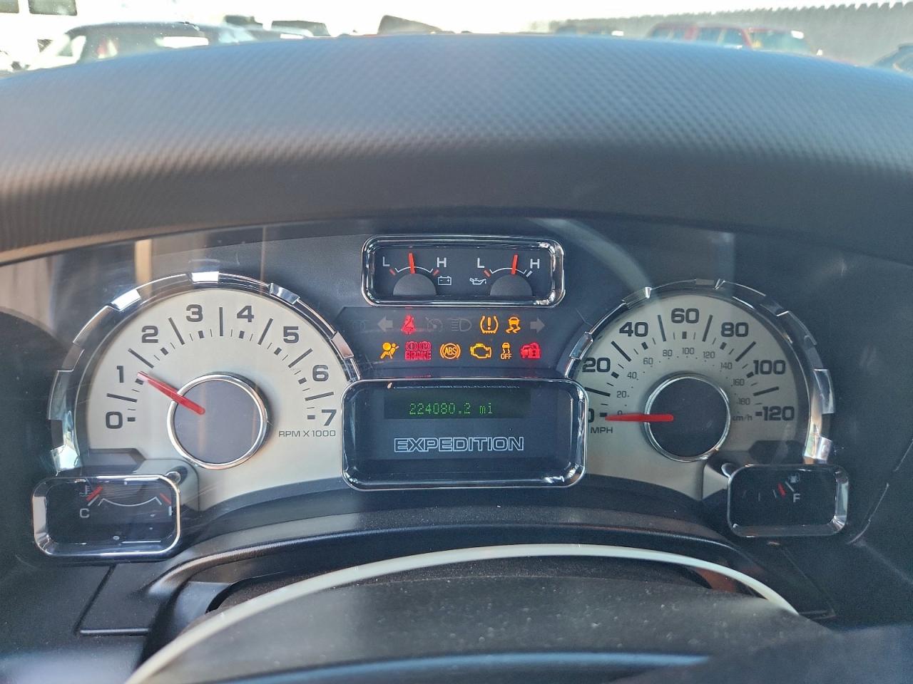 2013 Ford Expedition El Limited VIN: 1FMJK2A57DEF49526 Lot: 92908775