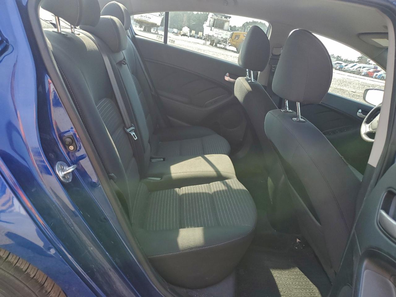 2017 Kia Forte Lx VIN: 3KPFL4A77HE149531 Lot: 94117825