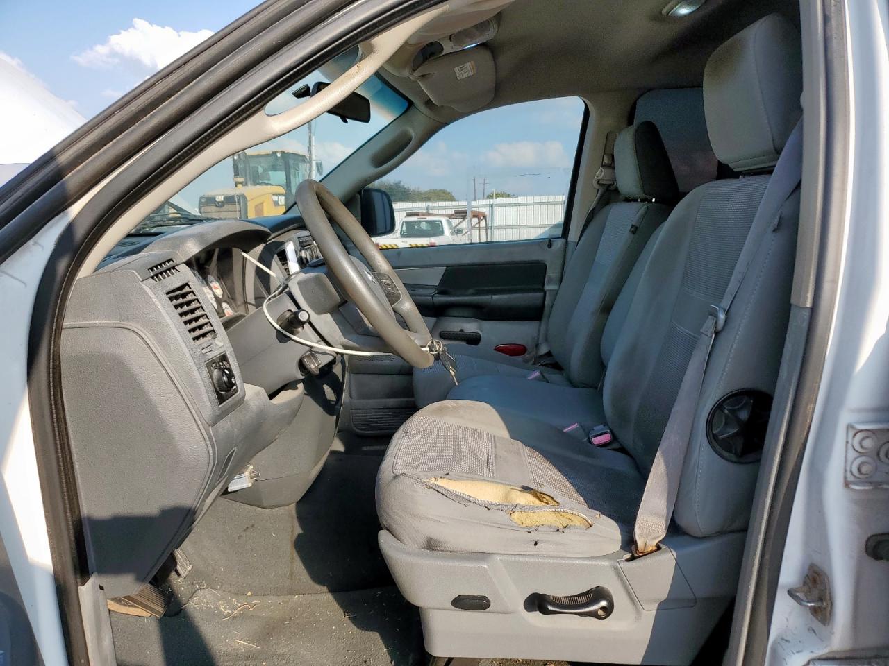 2007 Dodge Ram 1500 St VIN: 1D7HU18217S200442 Lot: 93355835