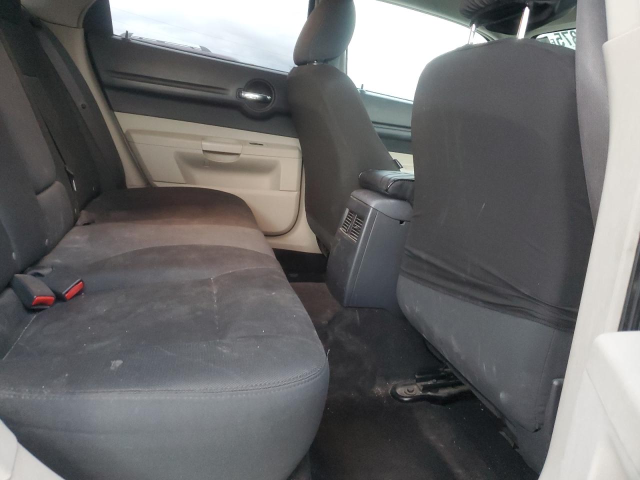 2005 Dodge Magnum Sxt VIN: 2D4GZ48V55H646944 Lot: 93517375