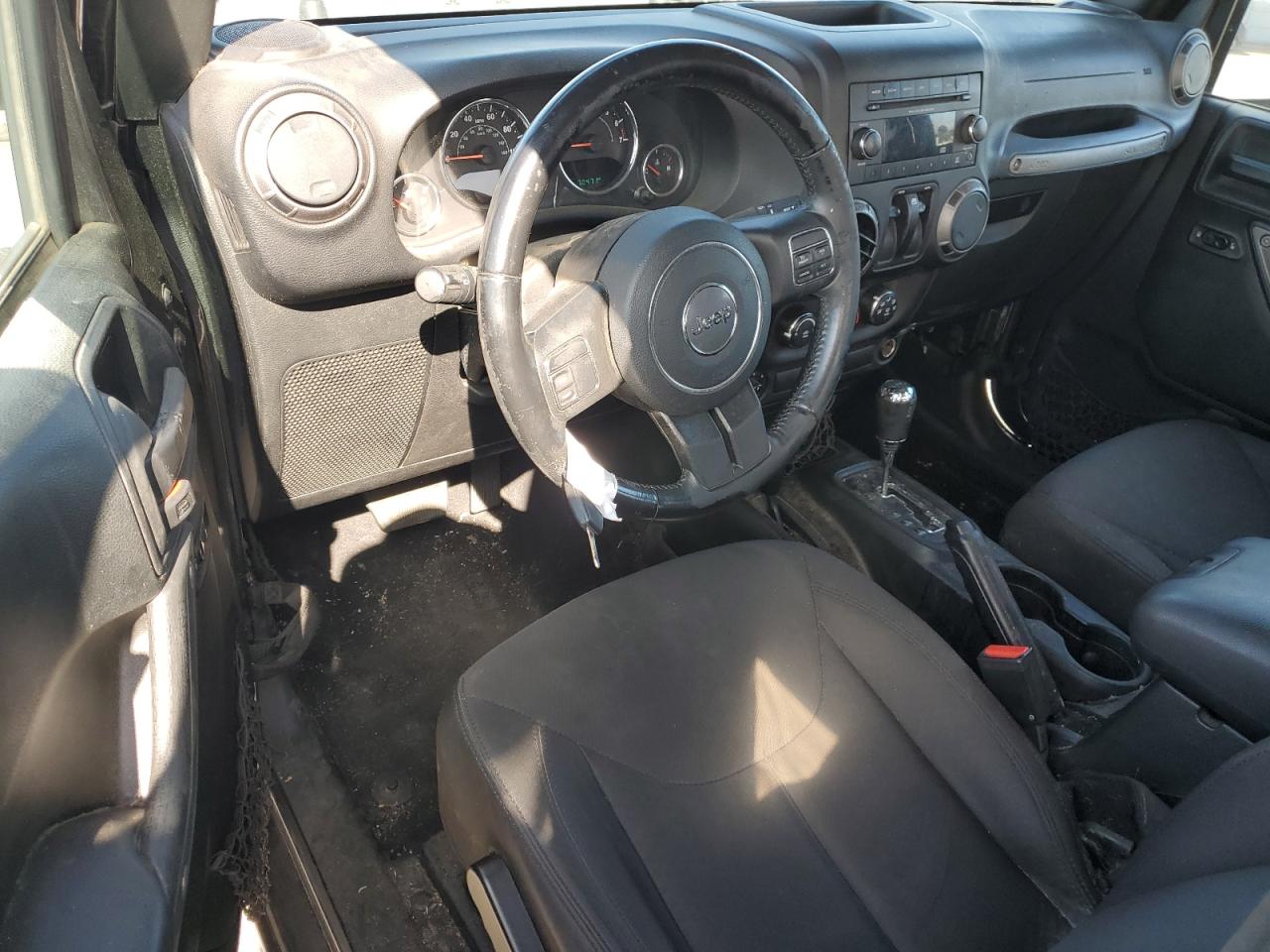 2018 Jeep Wrangler Sport VIN: 1C4GJWAGXJL919725 Lot: 90995585