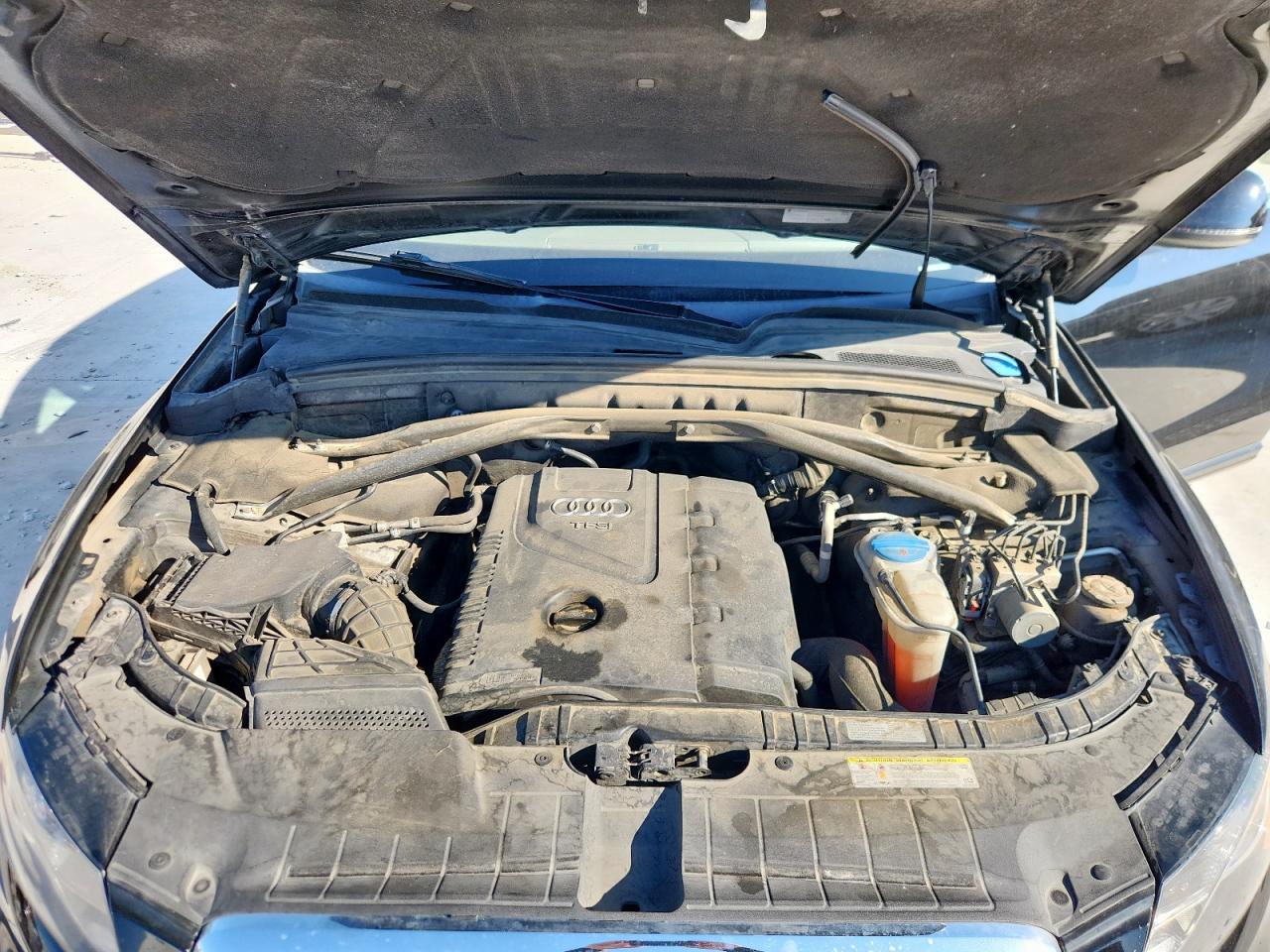 2011 Audi Q5 Premium Plus VIN: WA1LFAFP4BA042703 Lot: 92947115