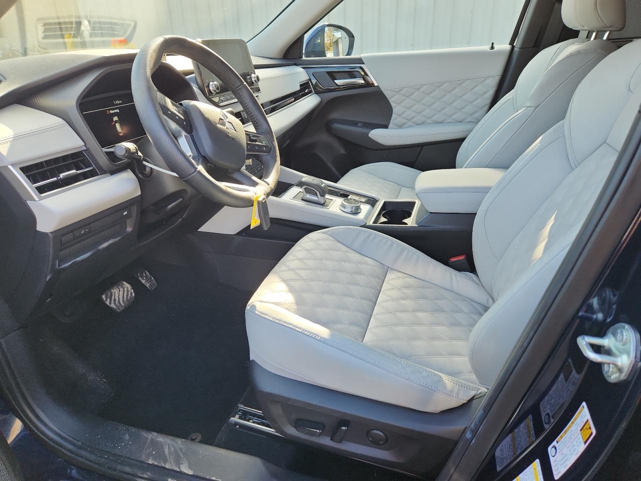 2024 Mitsubishi Outlander Sel VIN: JA4J4WA83RZ022626 Lot: 92170235