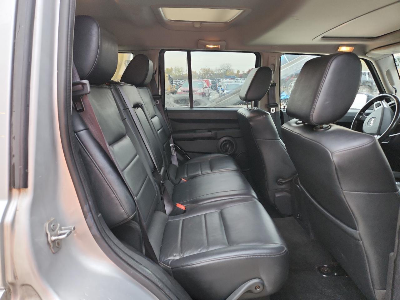 2008 Jeep Commander Sport VIN: 1J8HG48K58C175794 Lot: 91033115