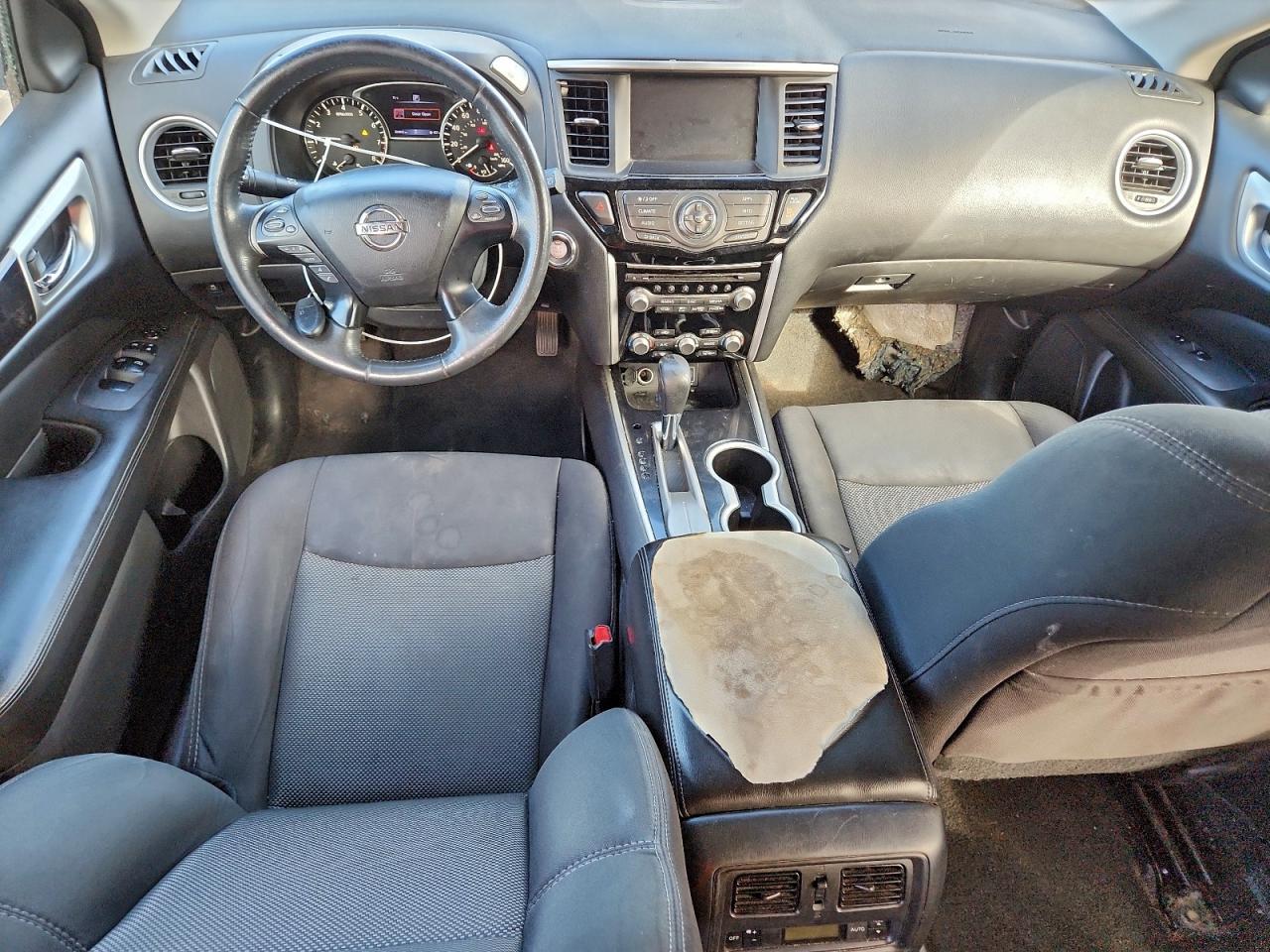 2018 Nissan Pathfinder S VIN: 5N1DR2MN0JC614647 Lot: 94136585