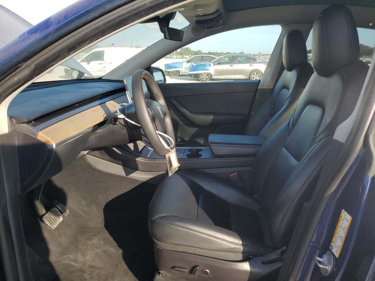 2022 Tesla Model Y VIN: 7SAYGDEE8NF481038 Lot: 93695305