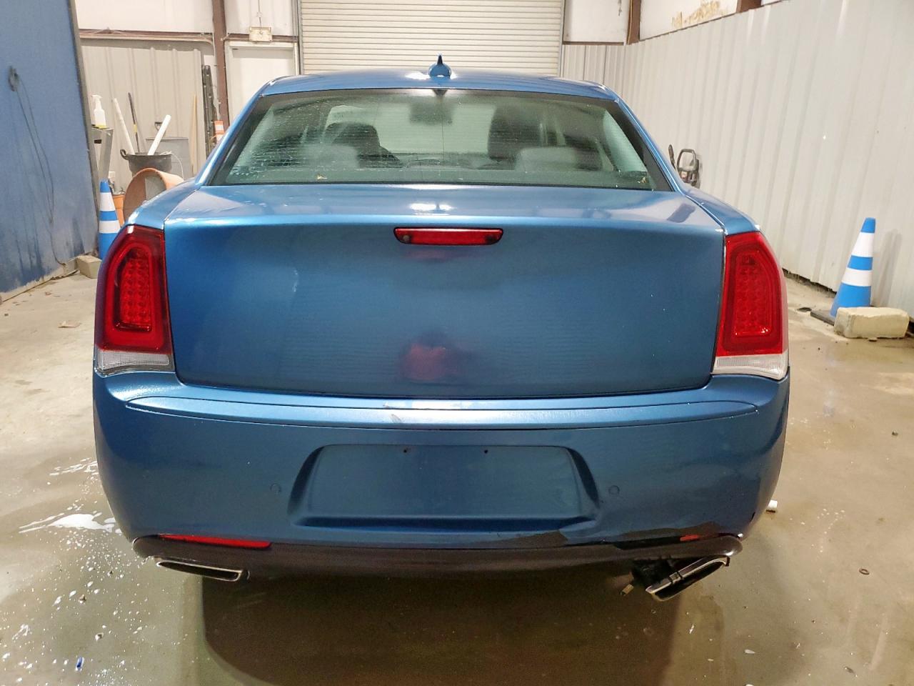2022 Chrysler 300 Touring L VIN: 2C3CCADG2NH121203 Lot: 90140405