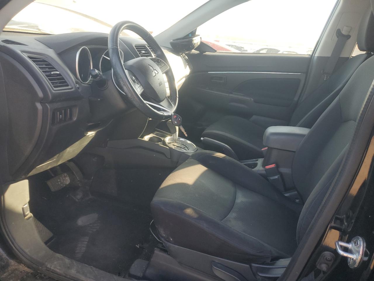 2015 Mitsubishi Outlander Sport Es VIN: 4A4AR3AU7FE018724 Lot: 92569085