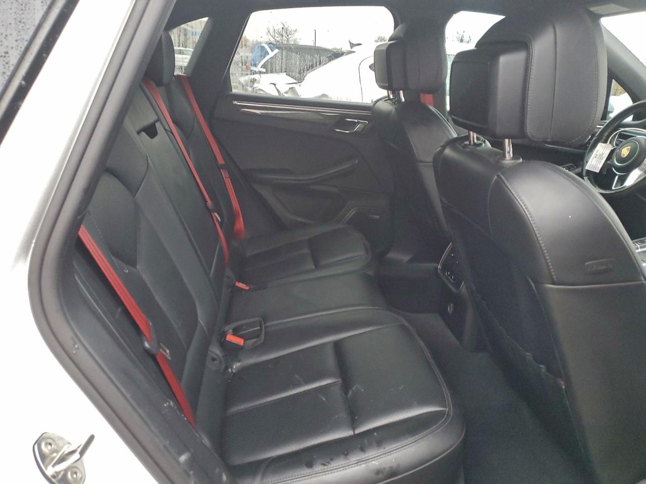 2017 Porsche Macan Gts VIN: WP1AG2A5XHLB53919 Lot: 94230425