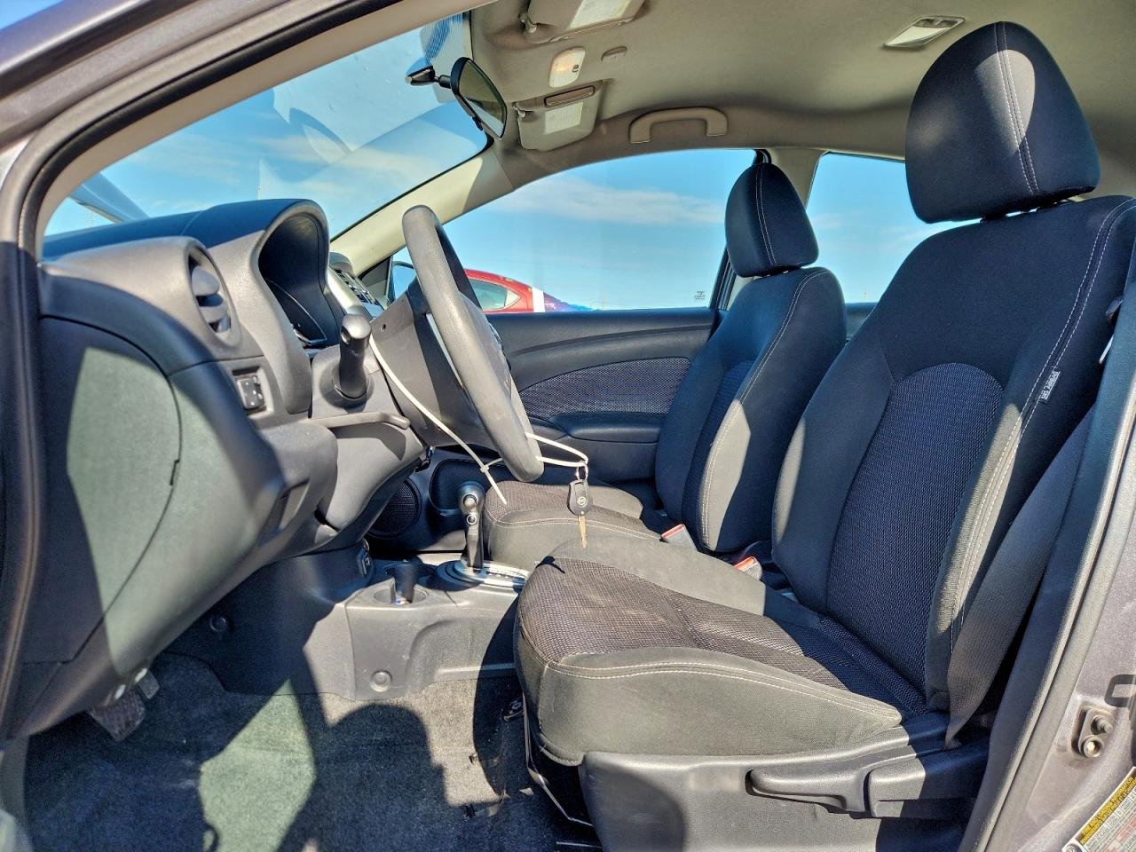 2018 Nissan Versa S VIN: 3N1CN7AP5JL820701 Lot: 93923445