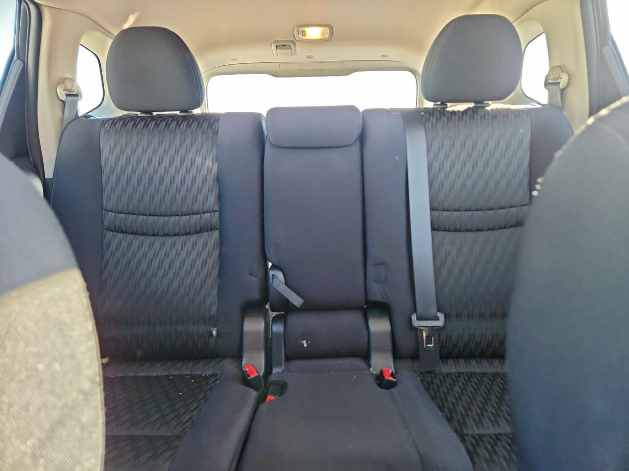 2017 Nissan Rogue S VIN: 5N1AT2MT1HC874472 Lot: 93918635