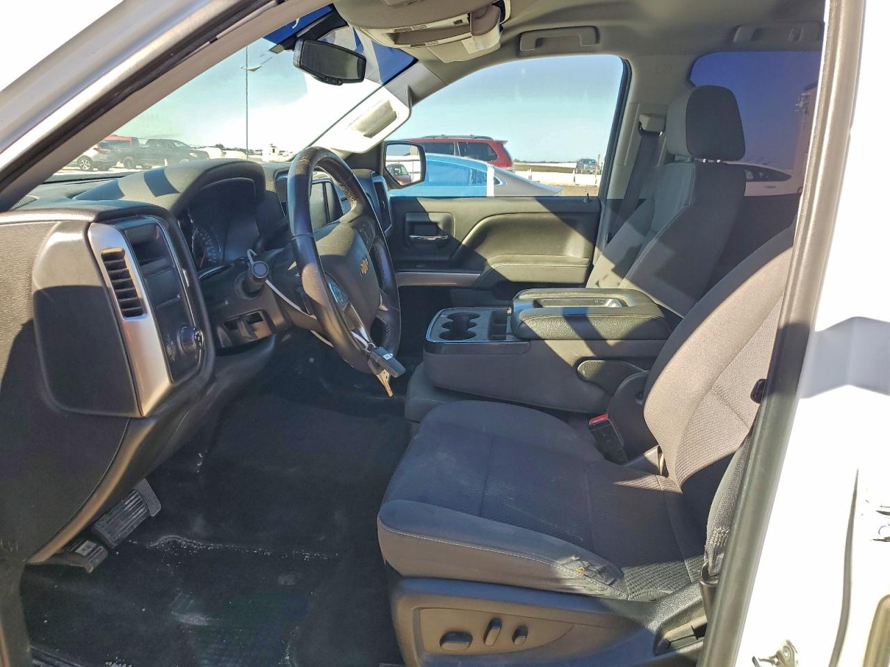 2017 Chevrolet Silverado C1500 Lt VIN: 1GCRCREC8HZ254181 Lot: 93049175