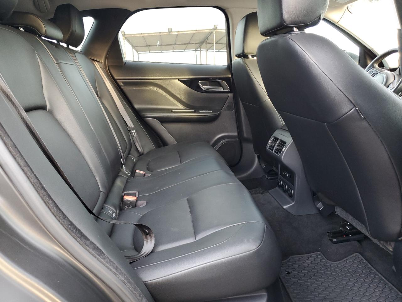 2017 Jaguar F-Pace Premium VIN: SADCJ2BV3HA070780 Lot: 92348935