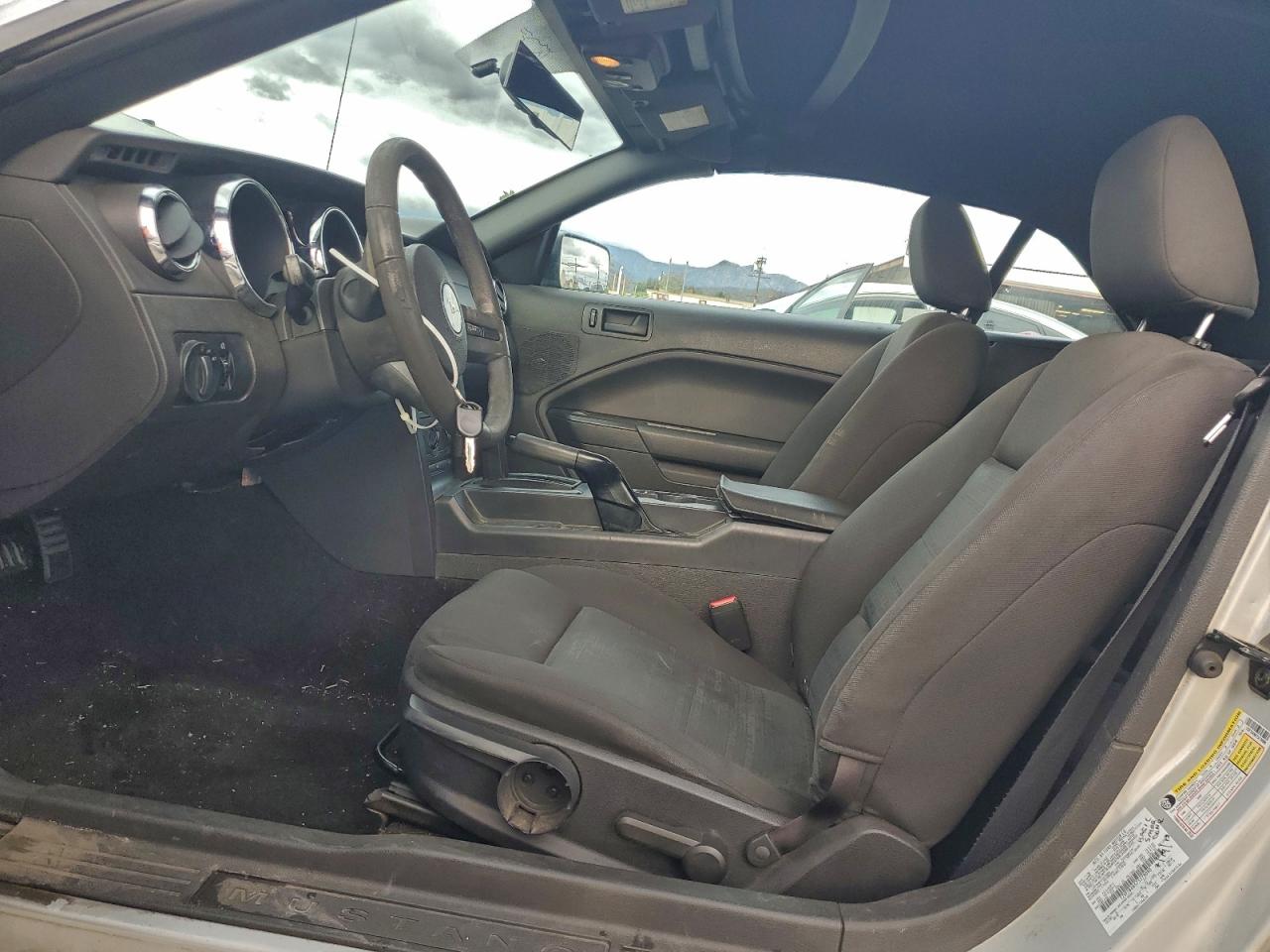 2007 Ford Mustang VIN: 1ZVFT84N575279090 Lot: 93129915