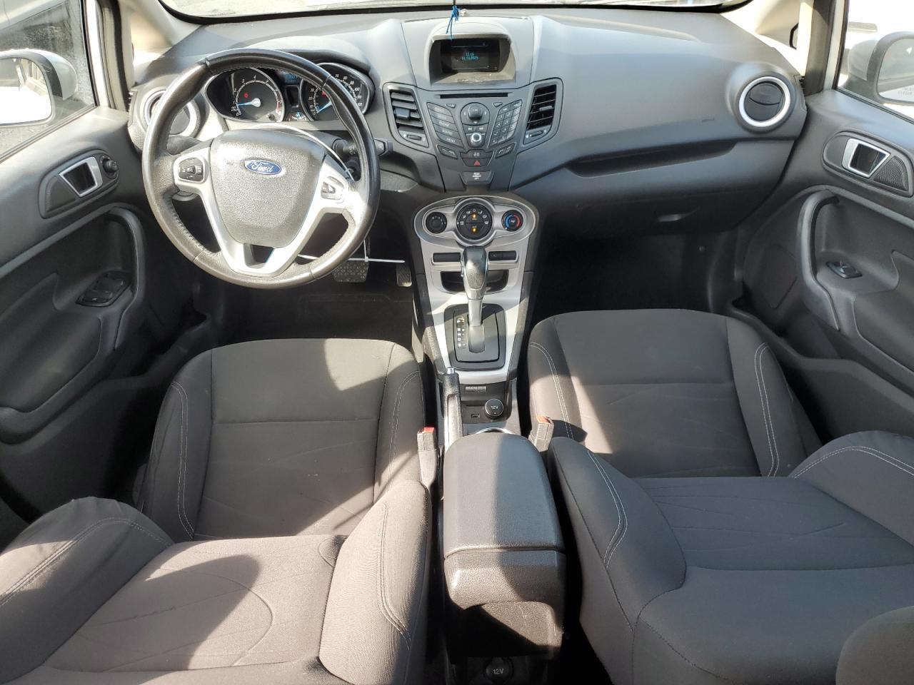 2015 Ford Fiesta Se VIN: 3FADP4BJ2FM164078 Lot: 92469505
