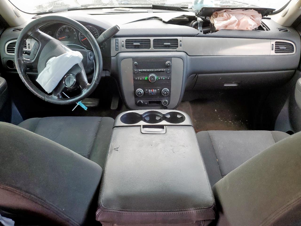 2010 Chevrolet Tahoe K1500 Ls VIN: 1GNUKAE08AR133832 Lot: 93377145