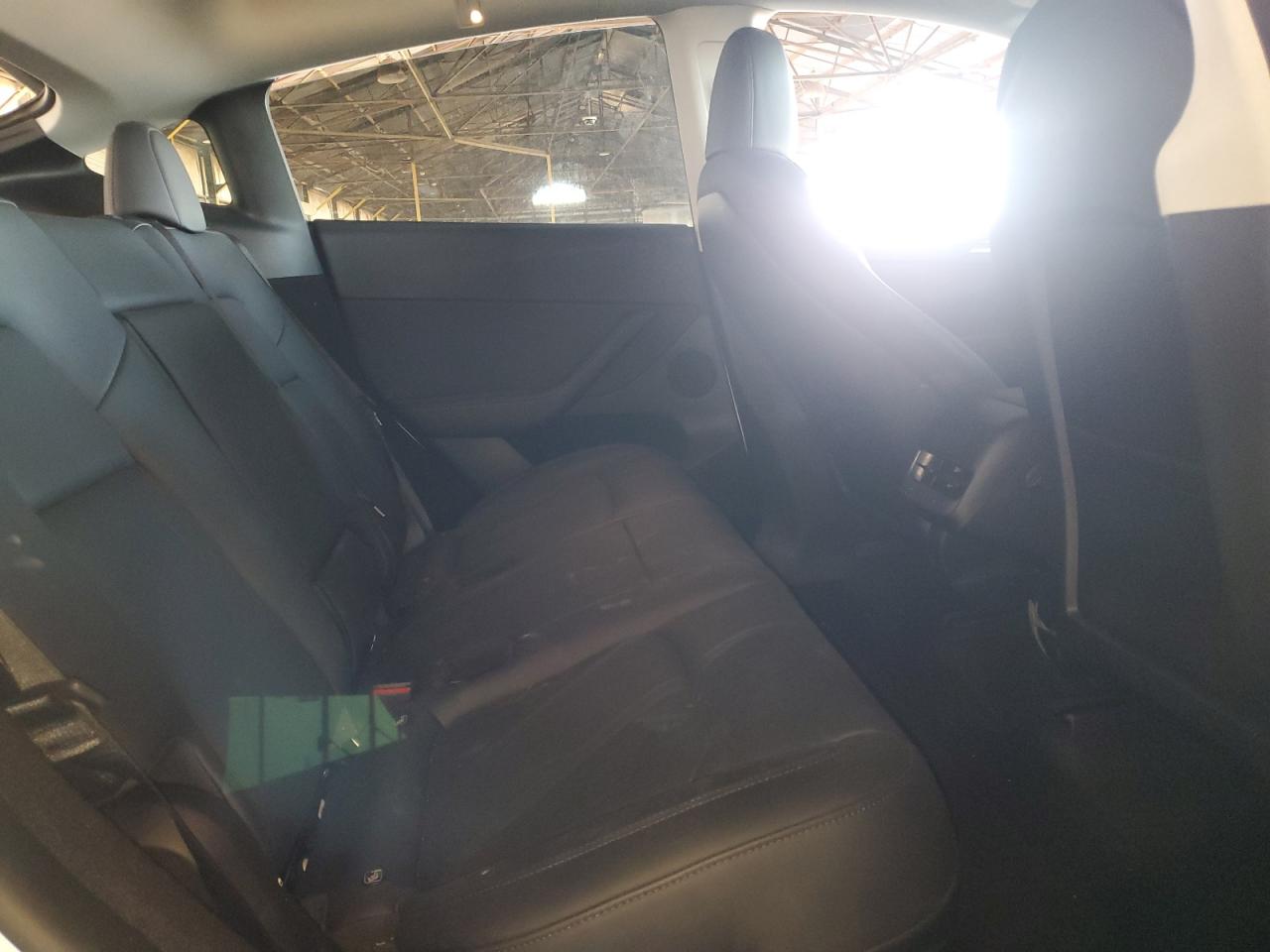 2022 Tesla Model Y VIN: 7SAYGDEE5NA022837 Lot: 91491115