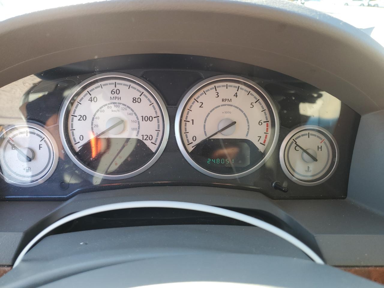 2008 Chrysler Town & Country Lx VIN: 2A8HR44H58R828720 Lot: 92828915