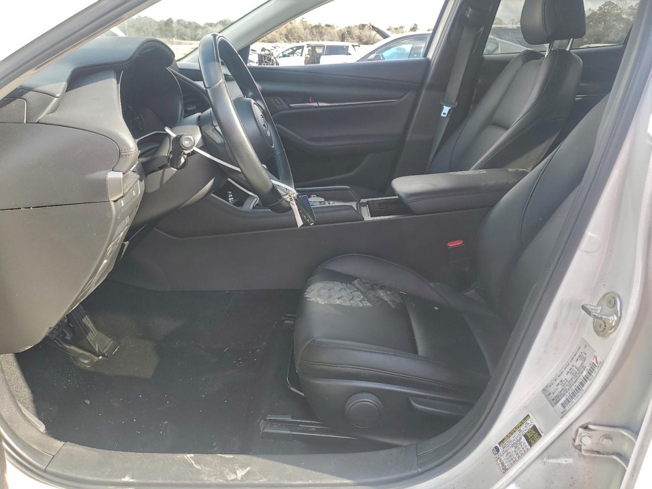 2021 Mazda 3 Select VIN: JM1BPABL0M1337818 Lot: 93965645