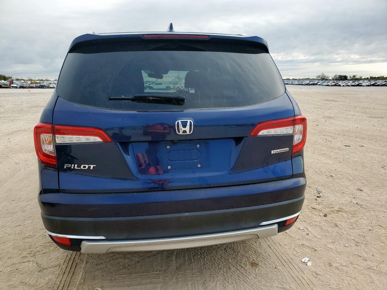 2022 Honda Pilot Touring VIN: 5FNYF5H66NB022391 Lot: 91111425