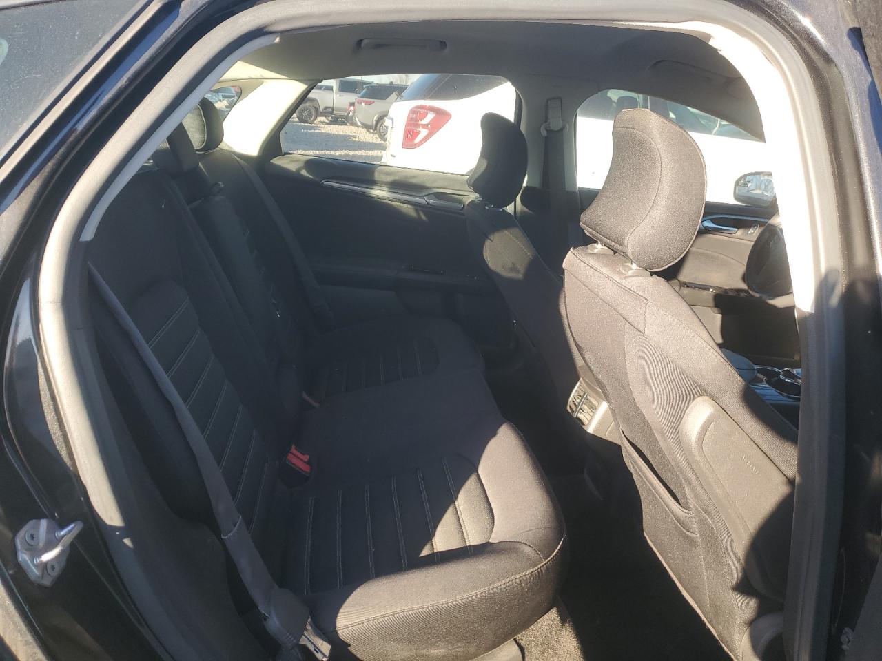 2015 Ford Fusion Se VIN: 3FA6P0H73FR180371 Lot: 91971505