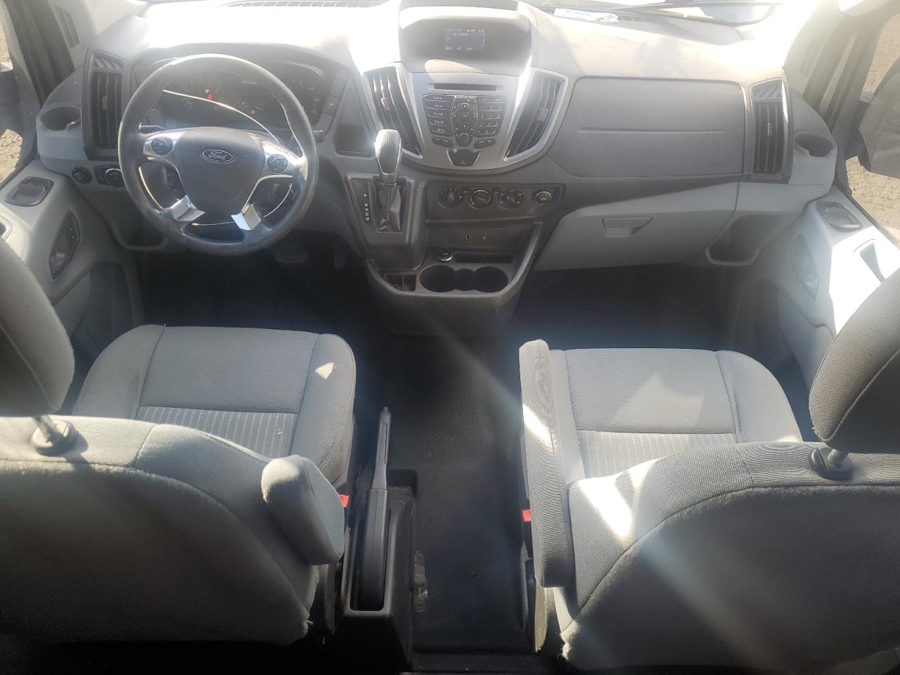 2016 Ford Transit T-250 VIN: 1FTYR2CM6GKA55196 Lot: 92618545