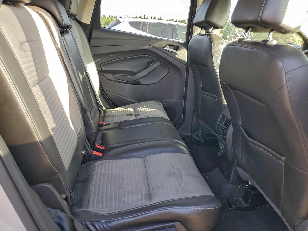 2017 Ford Escape Se VIN: 1FMCU0GDXHUD34191 Lot: 94144435