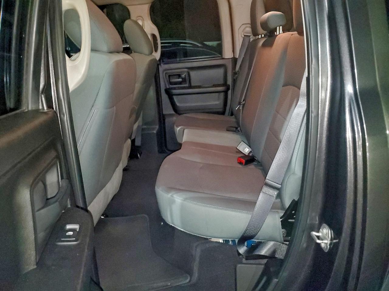 2019 Ram 1500 Classic Tradesman VIN: 1C6RR6FG0KS555064 Lot: 95298005