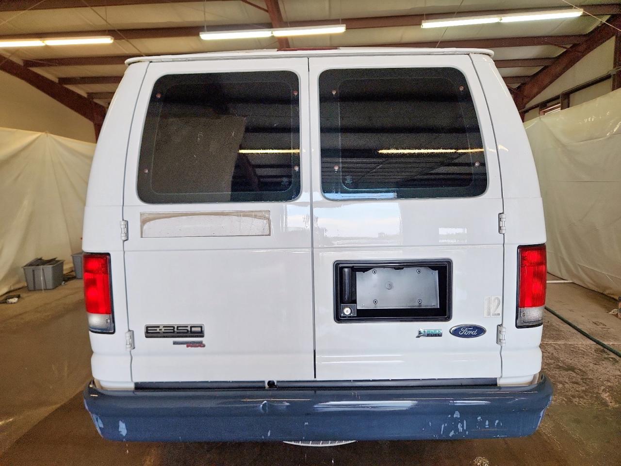 2013 Ford Econoline E350 Super Duty Wagon VIN: 1FBNE3BL7DDB05427 Lot: 92705745