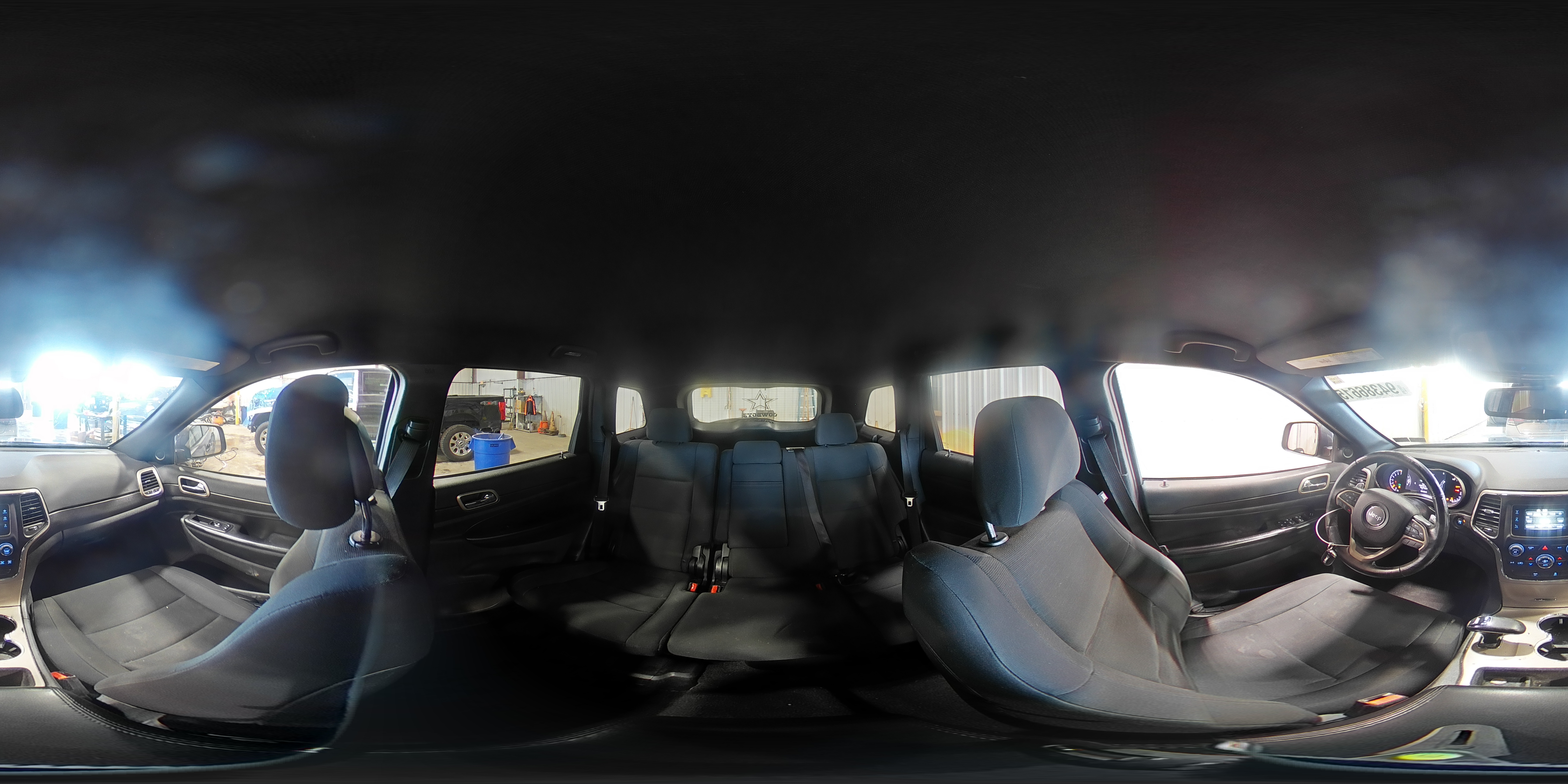 2015 Jeep Grand Cherokee Laredo VIN: 1C4RJFAG4FC112620 Lot: 94386615