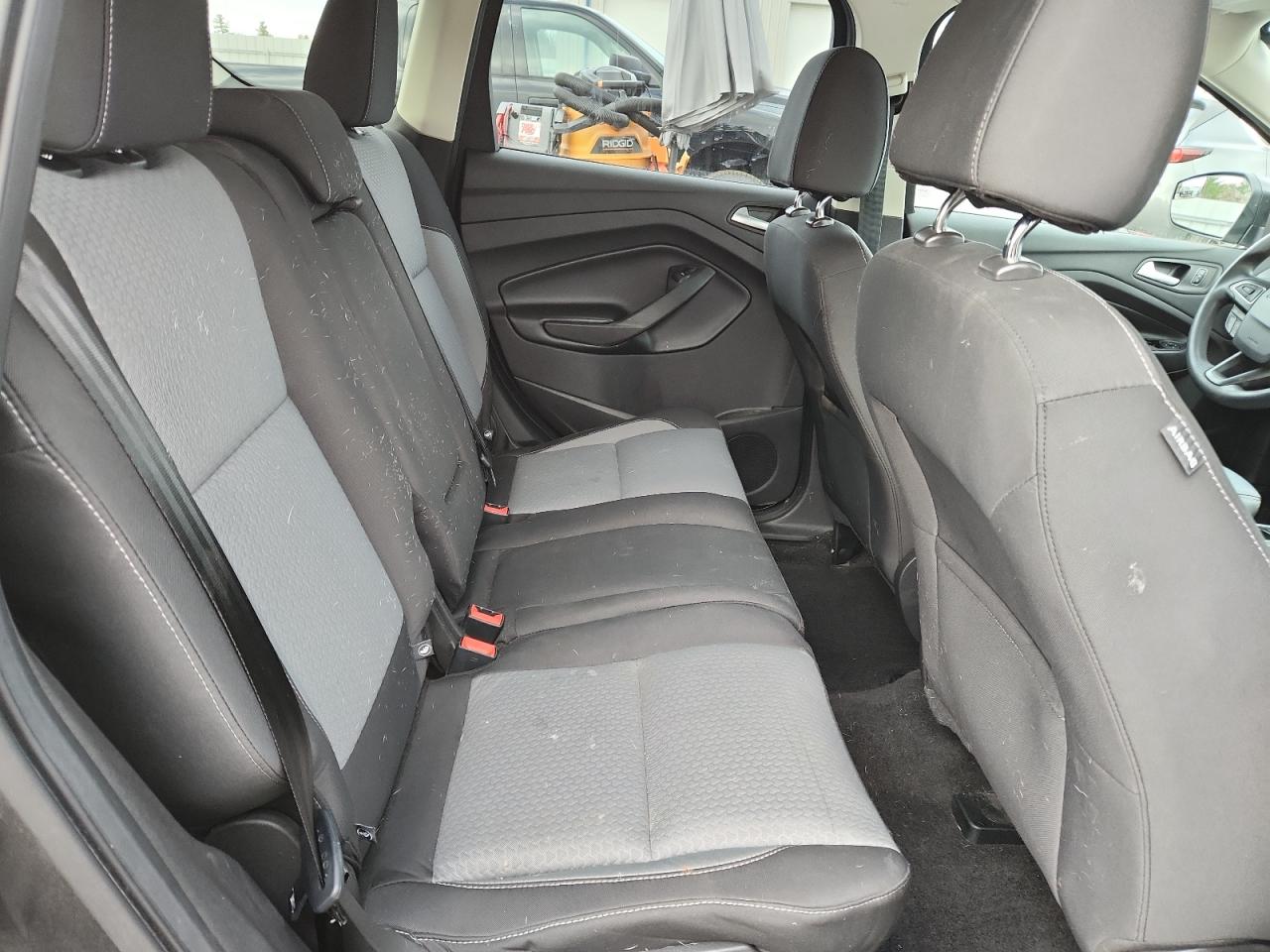 2017 Ford Escape Se VIN: 1FMCU9GD3HUD70969 Lot: 92249205