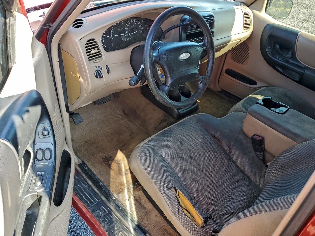 2002 Ford Ranger Super Cab VIN: 1FTYR14U92TA50618 Lot: 94216425