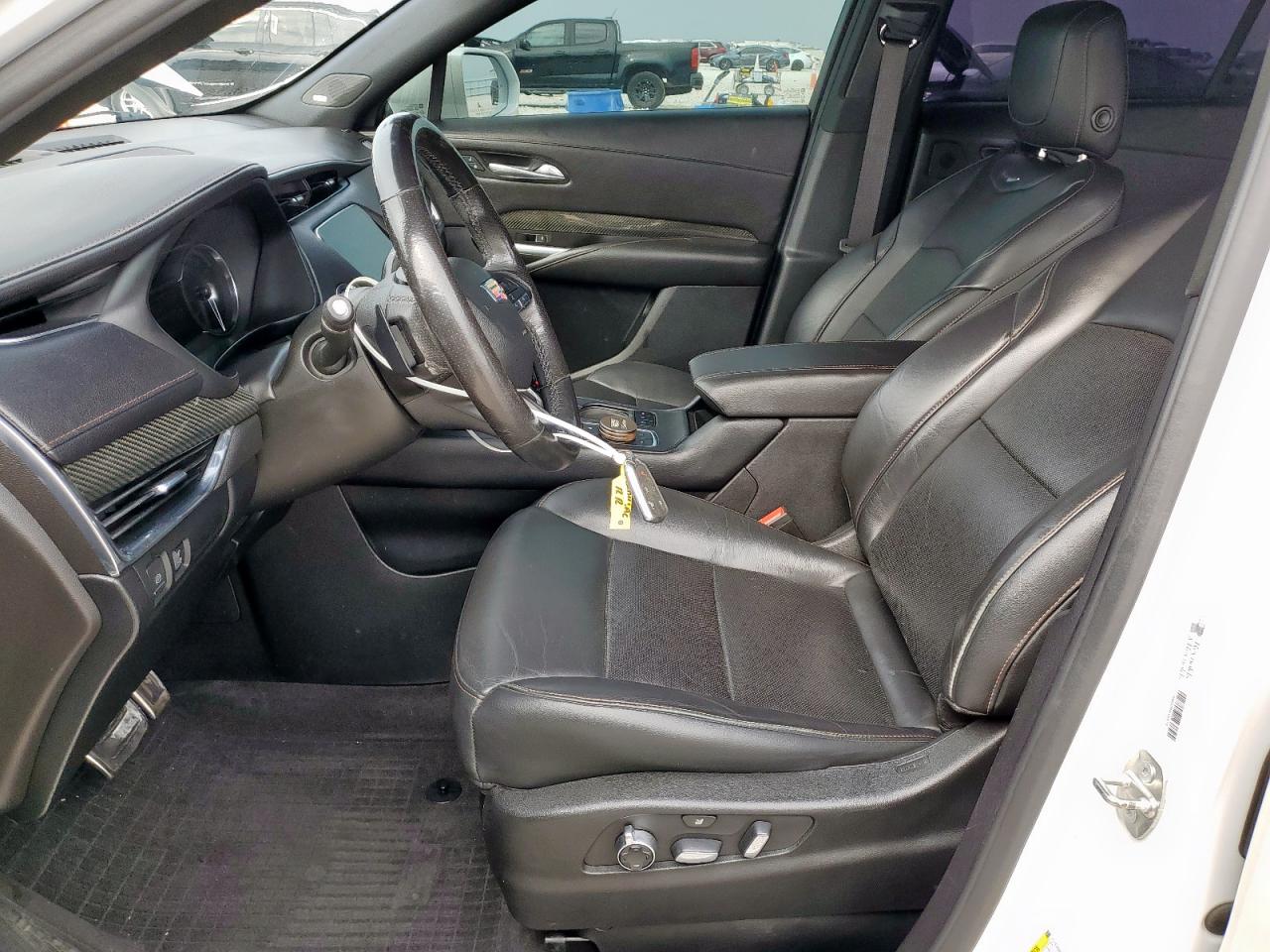 2020 Cadillac Xt4 Sport VIN: 1GYFZER46LF005928 Lot: 93465065