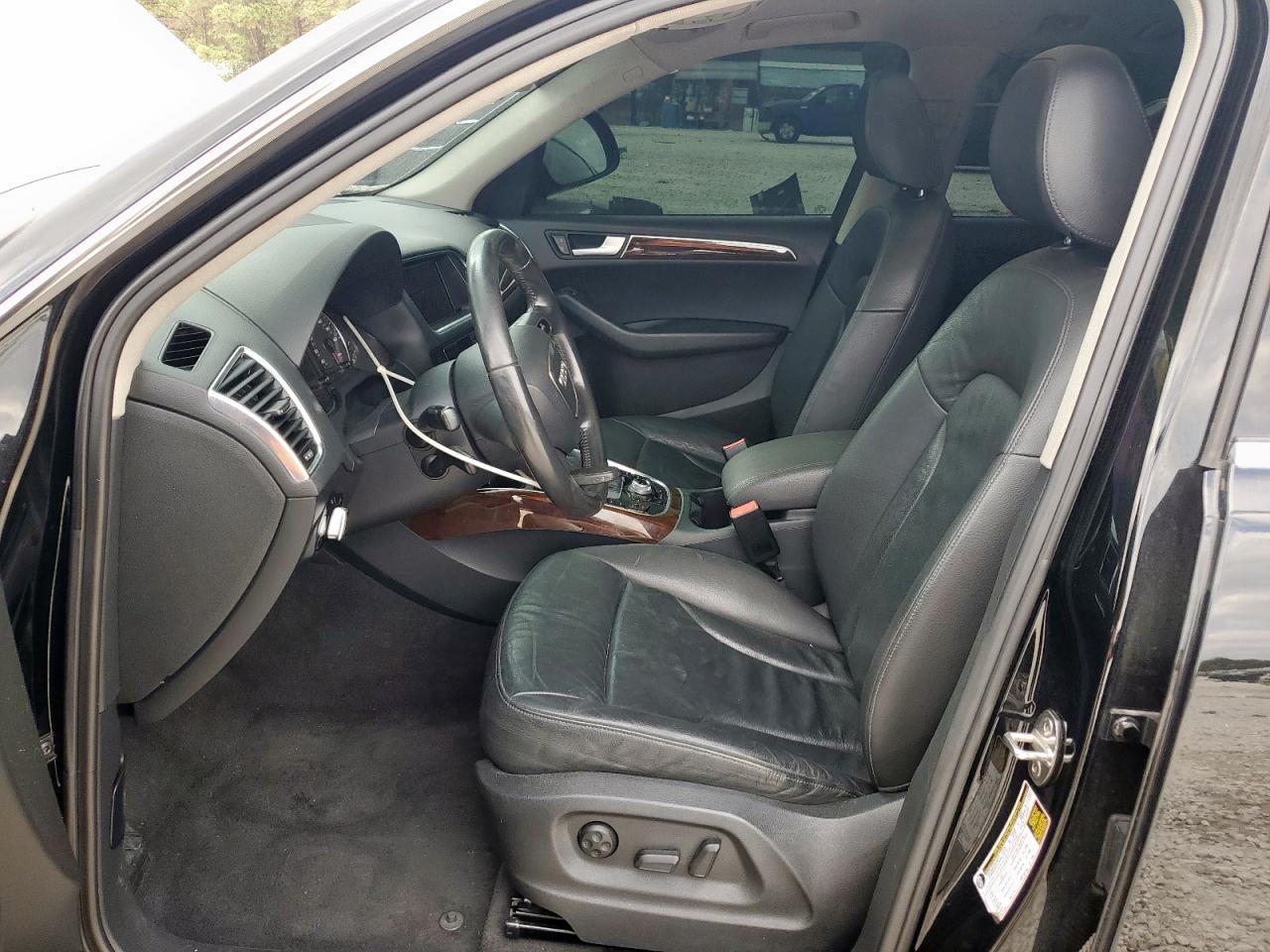 2011 Audi Q5 Premium Plus VIN: WA1DKBFP3BA106574 Lot: 93406345