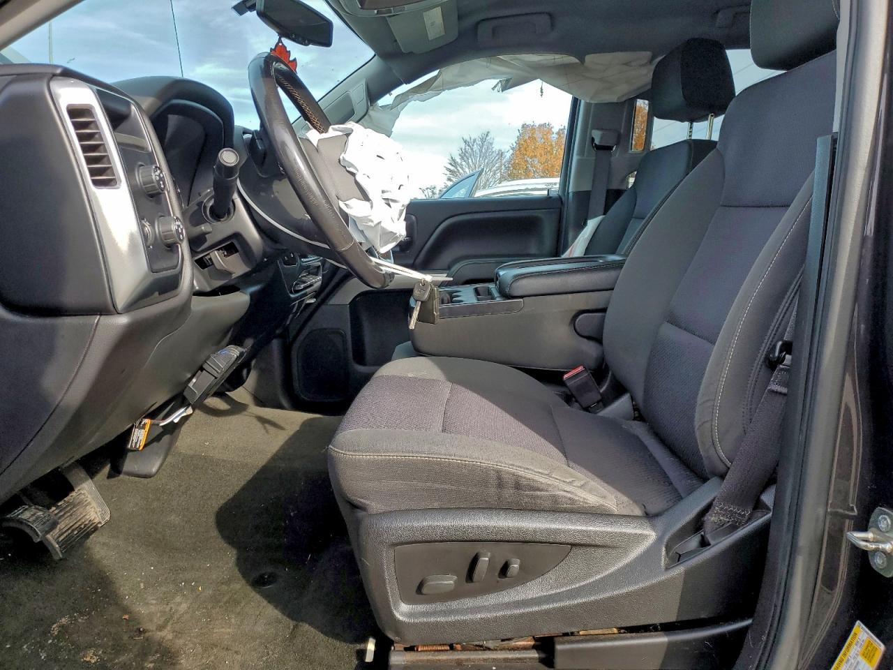 2016 Chevrolet Silverado K1500 Lt VIN: 3GCUKREC8GG201976 Lot: 94085635