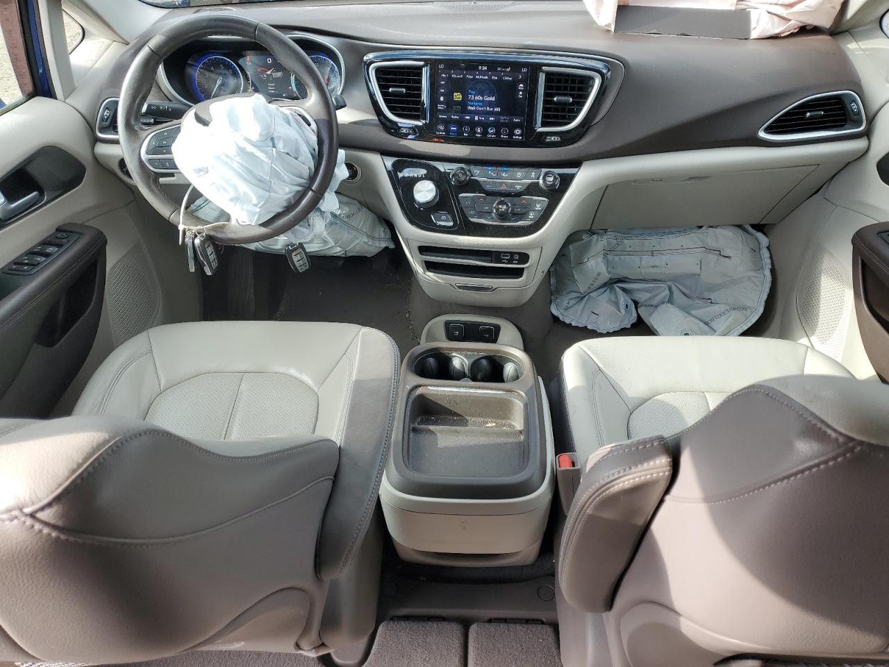 2018 Chrysler Pacifica Touring L VIN: 2C4RC1BG6JR318095 Lot: 91607085